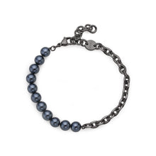 Carica l'immagine nel visualizzatore di Gallery, Bracciale da uomo composto per metà da perle grigie e per l'altra metà da una catena di acciaio brunito lucido