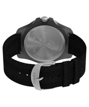 Carica l'immagine nel visualizzatore di Gallery, Orologio Solare Sustainably Made TIMEX Expedition Freedive Ocean in materiale riciclato