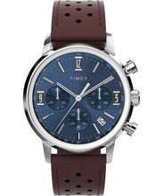 Carica l'immagine nel visualizzatore di Gallery, orologio sportivo cronografo da uomo con quadrante blu e cinturino marrone con fori marca TIMEX