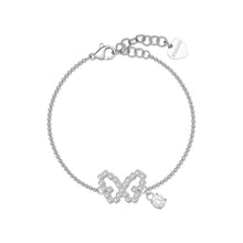 Carica l'immagine nel visualizzatore di Gallery, Bracciale sottile con farfalla centrale fatta di cristalli bianchi In acciaio Lucido di colore argento di
Sagapò della collezione Twinkle con piccolo charm a punto luce