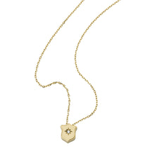 Carica l'immagine nel visualizzatore di Gallery, Fossil JF04351710 Collana Donna con pendente a Scudo in acciaio Dorato - Essentials Heritage