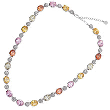 Carica l&#39;immagine nel visualizzatore di Gallery, Collana con cristalli di cubic zirconia di vari colori posti in successione color argento
