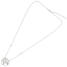 Carica l&#39;immagine nel visualizzatore di Gallery, Collana albero della vita con cristalli di cubic zirconia bianchi con metallo color argento
