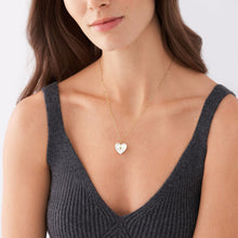 Carica l&#39;immagine nel visualizzatore di Gallery, Fossil JF04430710 Collana Donna con pendente a Cuore con scrigno in Acciaio Dorato con madreperla
