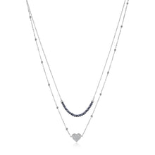 Carica l'immagine nel visualizzatore di Gallery, Collana a doppio filo con cuore centrale in acciaio con cristalli bianchi e palline di ematite 
