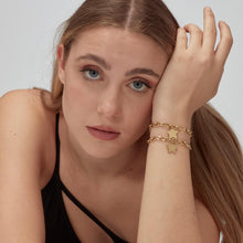 Carica l'immagine nel visualizzatore di Gallery, SBY025 S'AGAPò Bracciale "Brindiamo ai tuoi 18 anni" con Charm a forma di Stella Placcato Oro
