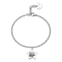 Carica l'immagine nel visualizzatore di Gallery, bracciale a catena in acciaio lucido con pendente a forma di stella con incisa la frase "Super Grandma"

