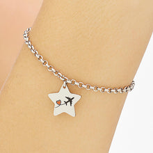 Carica l'immagine nel visualizzatore di Gallery, Bracciale S'AGAPò con pendente a forma di Stella con dedica "Non importa dove vai, ma con chi vai" SBY044
