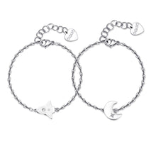 Carica l'immagine nel visualizzatore di Gallery, Set di due bracciali in acciaio con razzo, luna e cristalli di S'AGAPò ME+YOU SEY17
