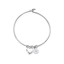 Carica l'immagine nel visualizzatore di Gallery, bracciale rigido con filo in acciaio sfere lucide, cuore e margherita smaltata di bianco
