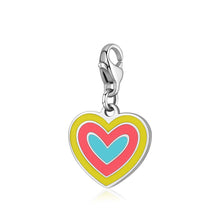 Carica l'immagine nel visualizzatore di Gallery, Charm a forma di cuore in acciaio lucido 
con smalto colorato 
