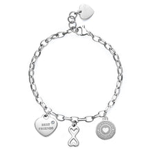 Carica l'immagine nel visualizzatore di Gallery, bracciale con charms a forma di cuore e moneta incisi e di doppio cuore in acciaio lucido color argento 
