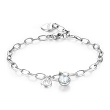 Carica l'immagine nel visualizzatore di Gallery, bracciale con cristallo a forma di goccia e quadrifoglio in acciaio lucido color argento
