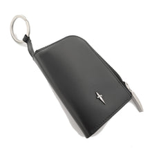 Carica l'immagine nel visualizzatore di Gallery, portachiavi da borsa in pelle nera con chiusura a zip in pelle nera liscia
