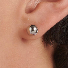 Carica l'immagine nel visualizzatore di Gallery, Orecchino singolo a forma di mezza sfera in acciaio 316L S'AGAPò ROGUE SNP27

