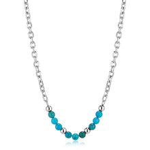 Carica l'immagine nel visualizzatore di Gallery, Collana a catena da uomo in acciaio lucido color argento ed elementi centrali in apatite celeste blu e verde 
