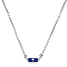 Carica l'immagine nel visualizzatore di Gallery, Collana in acciaio e smalto blu con motivo nautico Centrale S'AGAPò SEVEN SEAS SVN02

