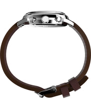 Carica l'immagine nel visualizzatore di Gallery, Orologio Cronografo con Tachimetro TIMEX Marlin da 40 mm in pelle marrone
