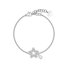 Carica l&#39;immagine nel visualizzatore di Gallery, Bracciale sottile con stella centrale con cristalli bianchi montati su acciaio lucido color argento e piccolo charm a punto luce
