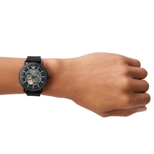 Carica l&#39;immagine nel visualizzatore di Gallery, EMPORIO ARMANI AR60028 AVIATOR Orologio Meccanico Multifunzione Uomo in Pelle Nero
